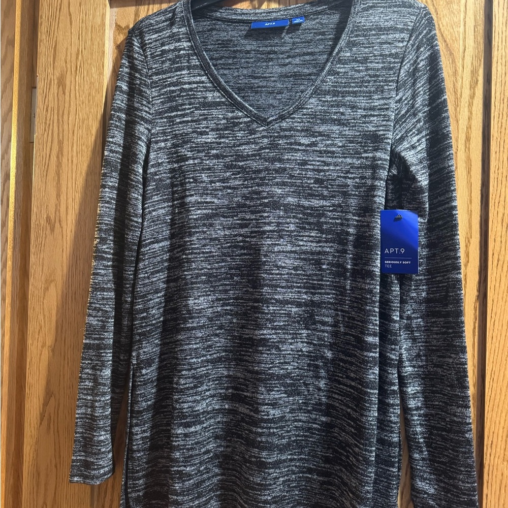 Apt. 9 Charcoal Knit Top